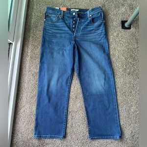 Levi’s Ribcage Straight Ankle Jeans - Size 32x27
